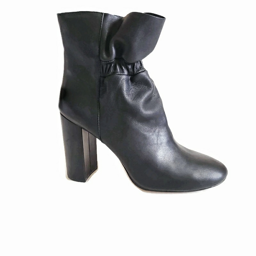 Botkier ankle block heel booties size 9